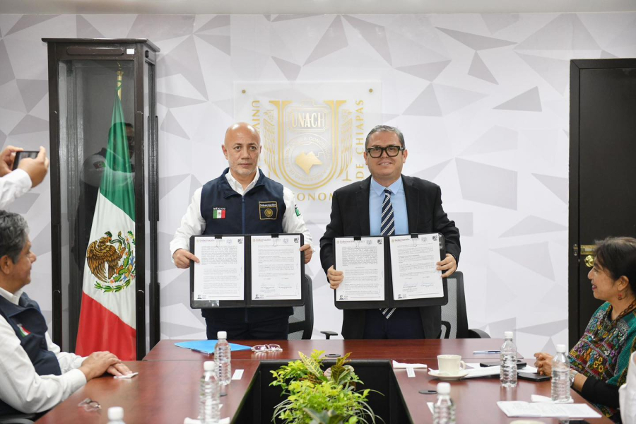 Suscriben convenio de colaboración UNACH y Coordinación para la Atención Integral de la Migración en la Frontera Sur