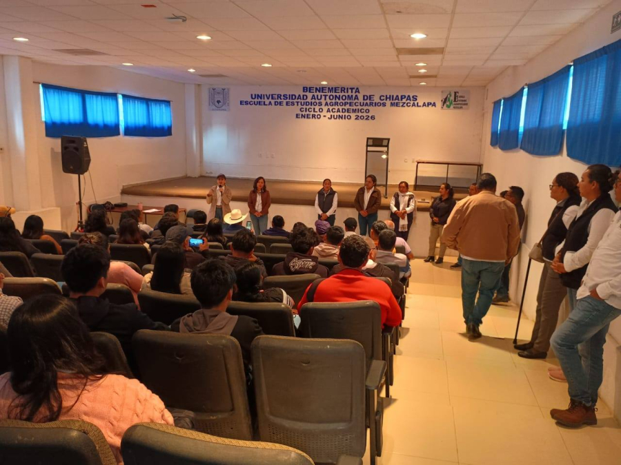Escuela de Estudios Agropecuarios Mezcalapa de la UNACH fortalece el vínculo con las familias al iniciar el ciclo enero–junio 2026