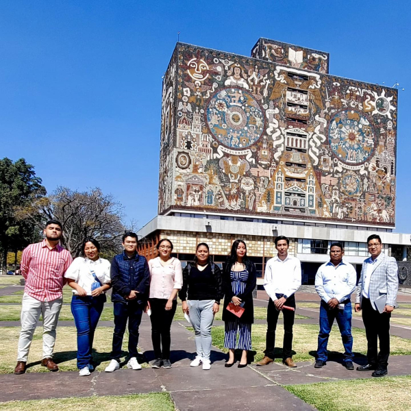 Un viaje de conocimiento: Estudiantes de la UNACH galardonados en la UNAM