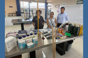 Escuela de Ciencias Químicas UNACH recibe donativo del Banco de Sangre MC Blood Service