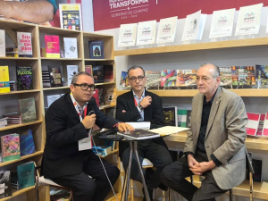 La FIL Guadalajara recibe la presentación de Radiografías. Universidad cuerpo adentro, obra del académico unachense Roberto Villers