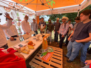 Facultad de Ciencias Agronómicas C- V fortalece el vínculo entre academia y campo con el recorrido de parcelas demostrativas de maíz