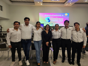Estudiantes de Pedagogía de la UNACH destacan en ExpoCiencias Chiapas 2025