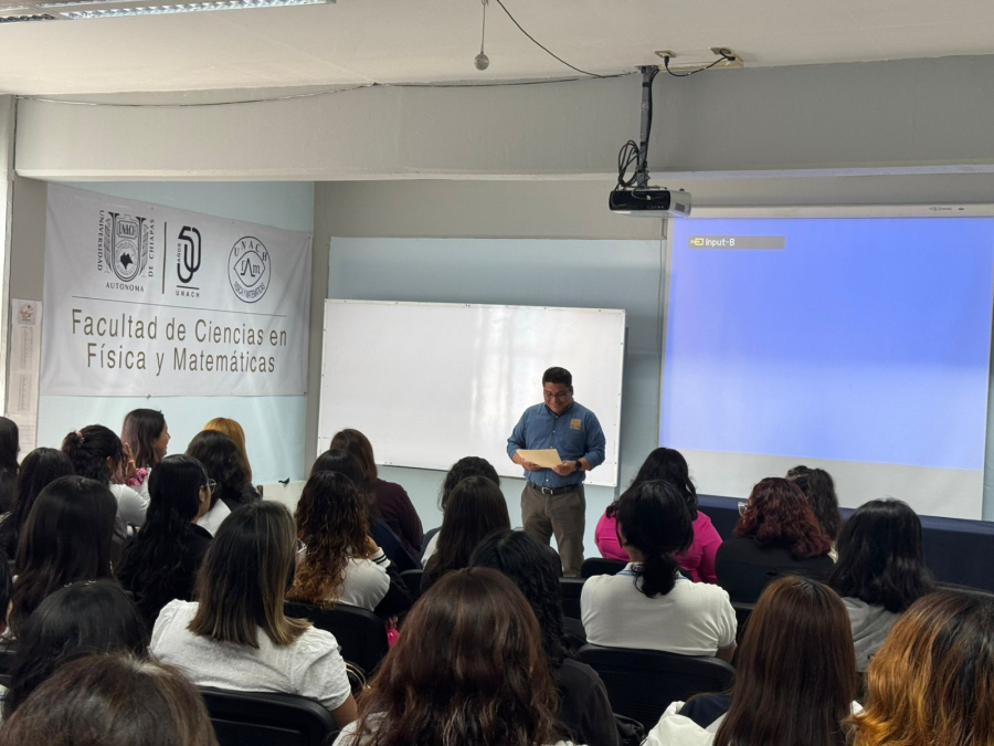 Mujeres en la Ciencia: Innovación y Liderazgo en Física y Matemáticas