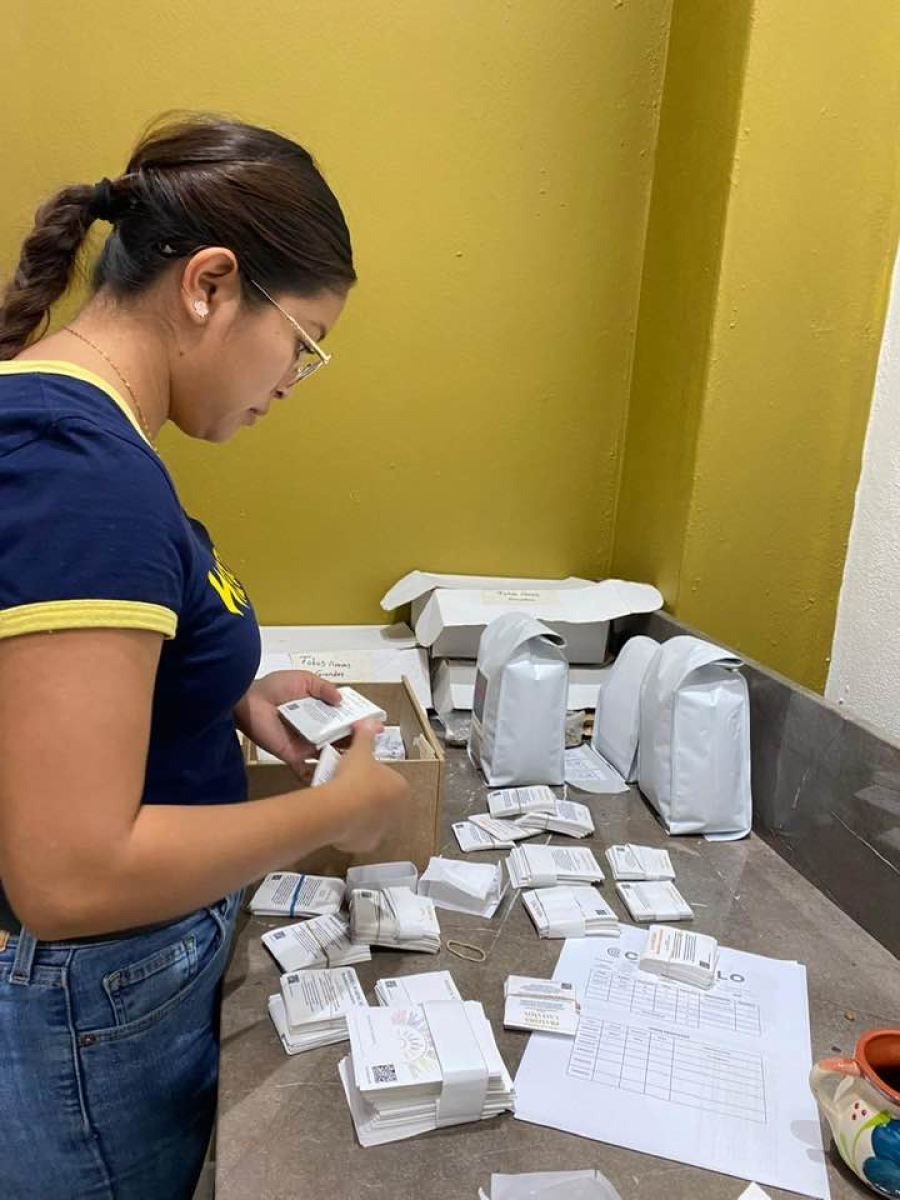 Estudiante de la UNACH impulsa prácticas sustentables en la producción de café