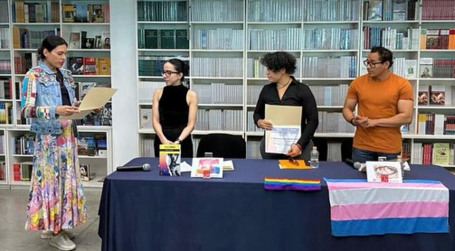 Reflexionan sobre discapacidad y diversidad con la presentación del libro Luz de Sombras