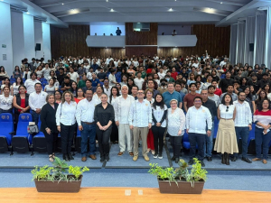 Presenta UNACH conferencia magistral “Vectores de equidad: Educación Adaptativa en IA+” con el Dr. Francisco Cervantes Pérez