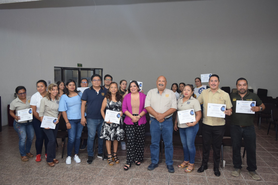 Reconoce UNACH al personal administrativo que concluyó el curso-taller sobre Inteligencia Artificial