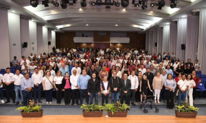 impulsa UNACH nueva era educativa con conversatorio sobre pedagogía de las conciencias